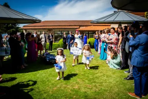 Carteles niños bodas